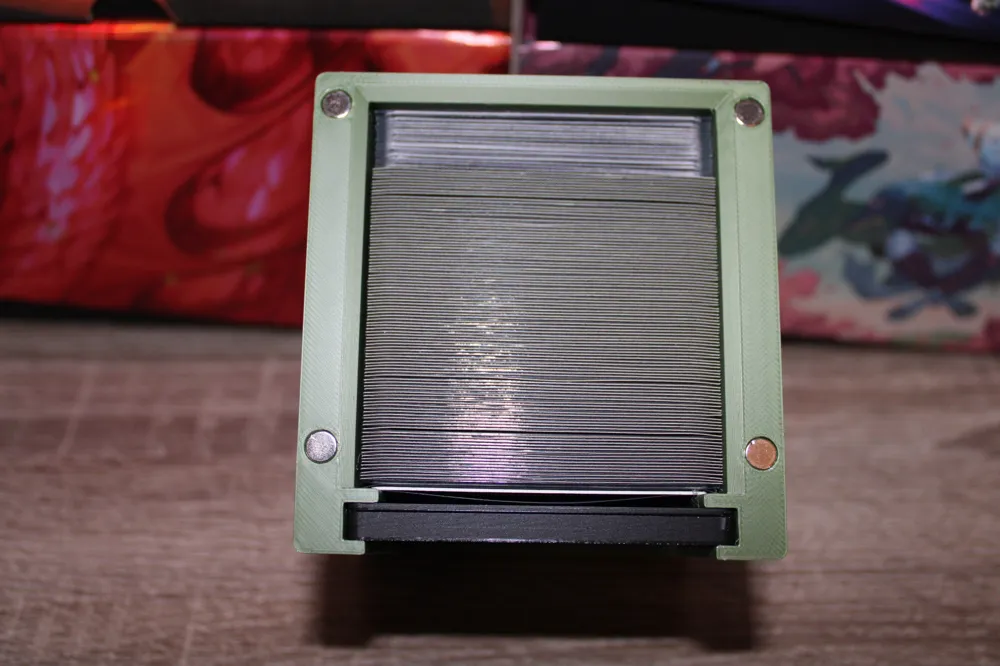 DIY Mini Snap Case for MTG EDH Commander Deck Box by Westly MakerWorld ...
