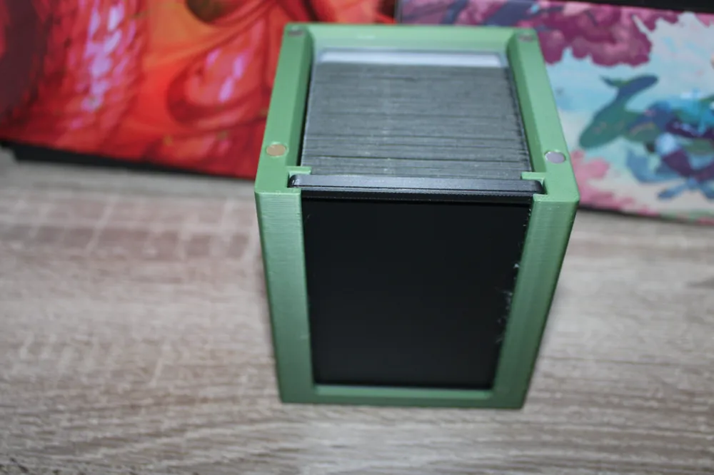 DIY Mini Snap Case for MTG EDH Commander Deck Box by Westly MakerWorld ...
