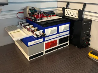 Gridfinity work station