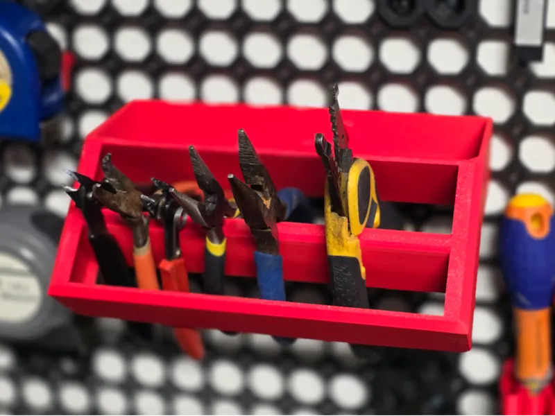 MultiBoard-Compatible Pliers Holder