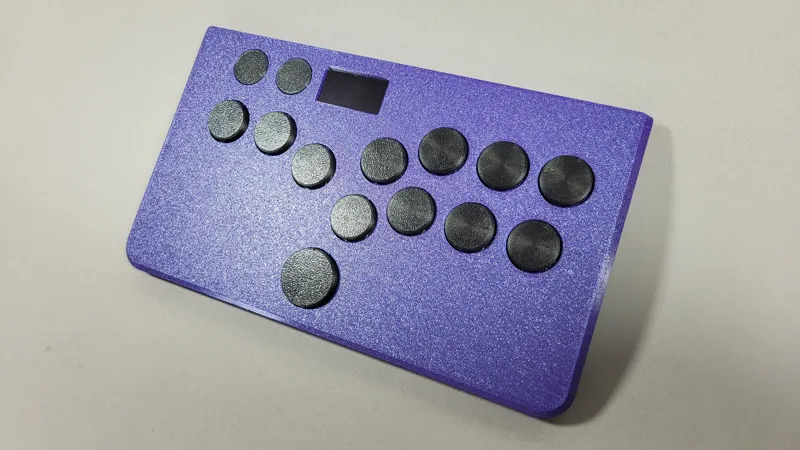 Slimbox - low profile fightstick with a screen