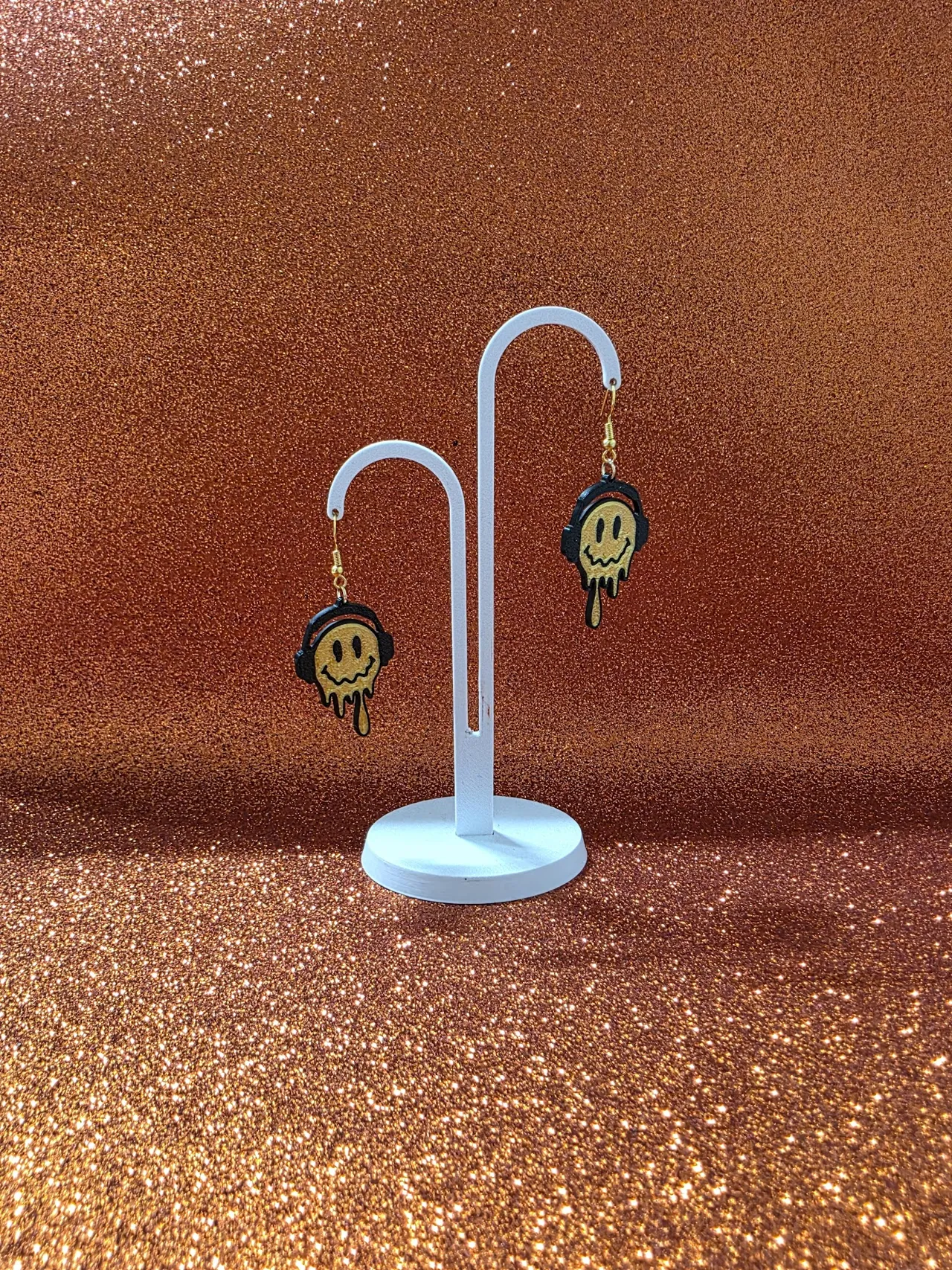 Melted emo-deejay earrings view 4