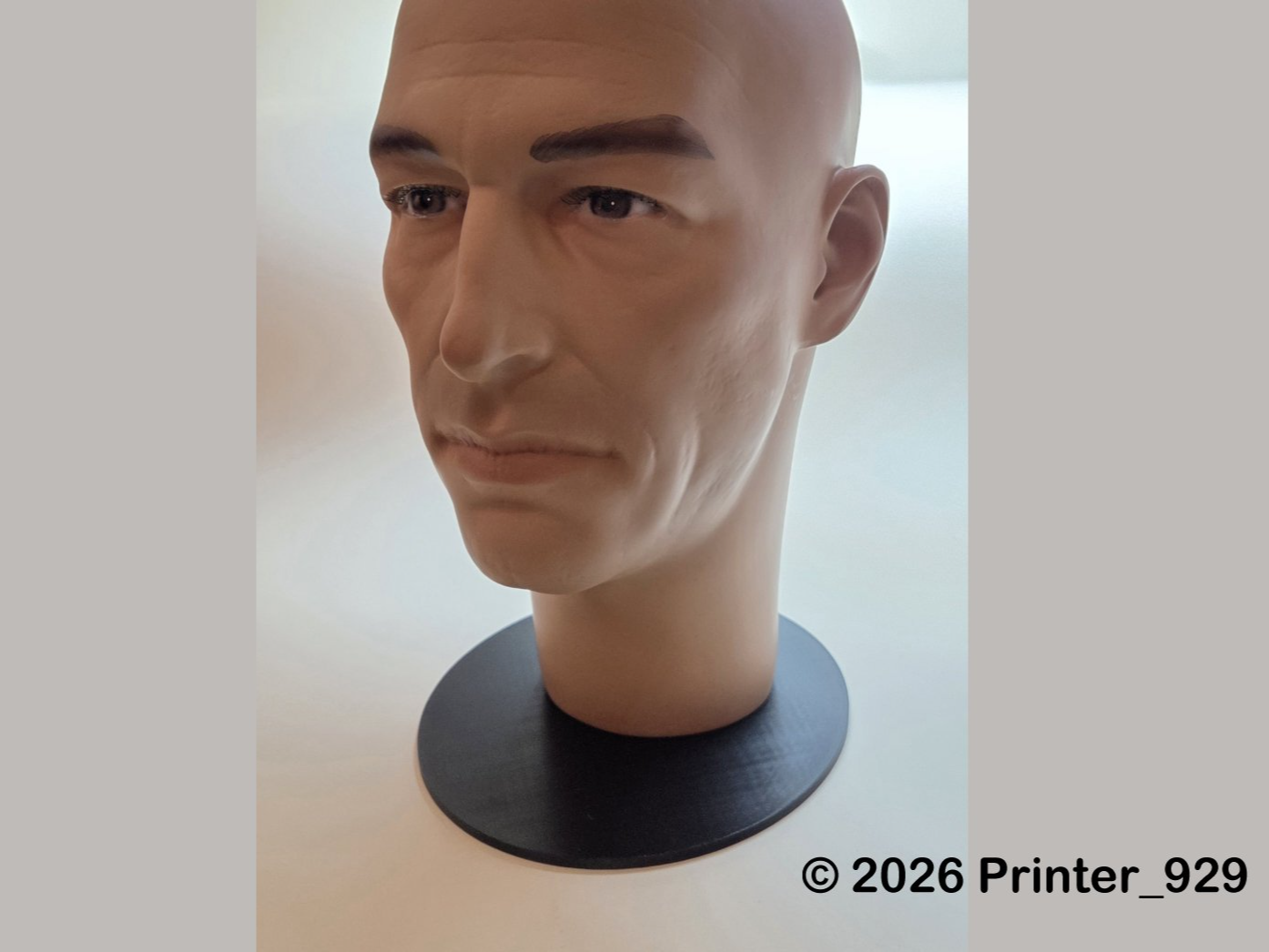 Mannequin Head Anti-Tip Base