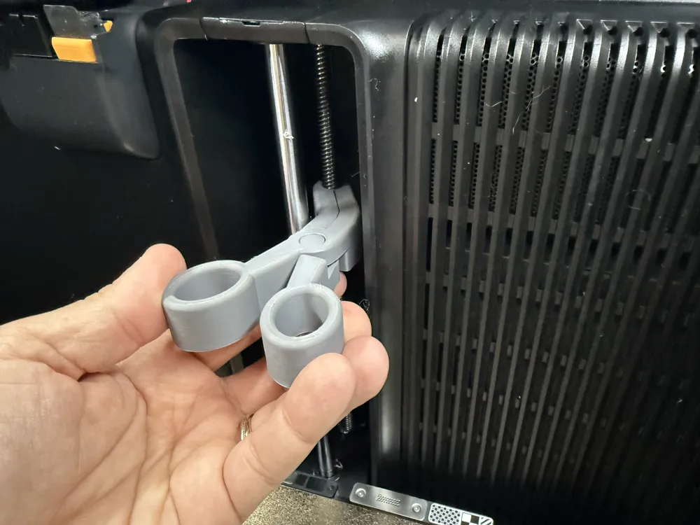 Z Rod Cleaner z axis threaded rod cleaning clamp p x h series - Free 3D Print Model ...
