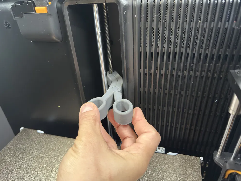Z Rod Cleaner z axis threaded rod cleaning clamp p x h series - Free 3D Print Model ...