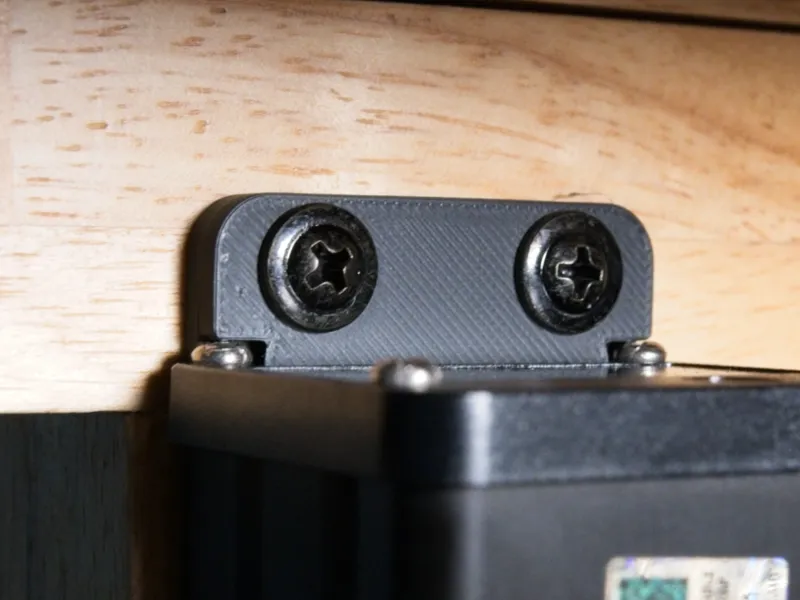 Dovetail Power Strip Mount (CRST/RST or Similar)
