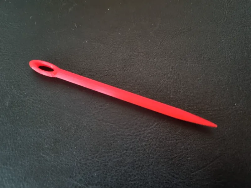 Darning needle for knitting