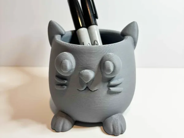 Pot à crayons chat rondouillard