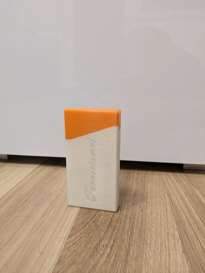 Box for tablets / pills