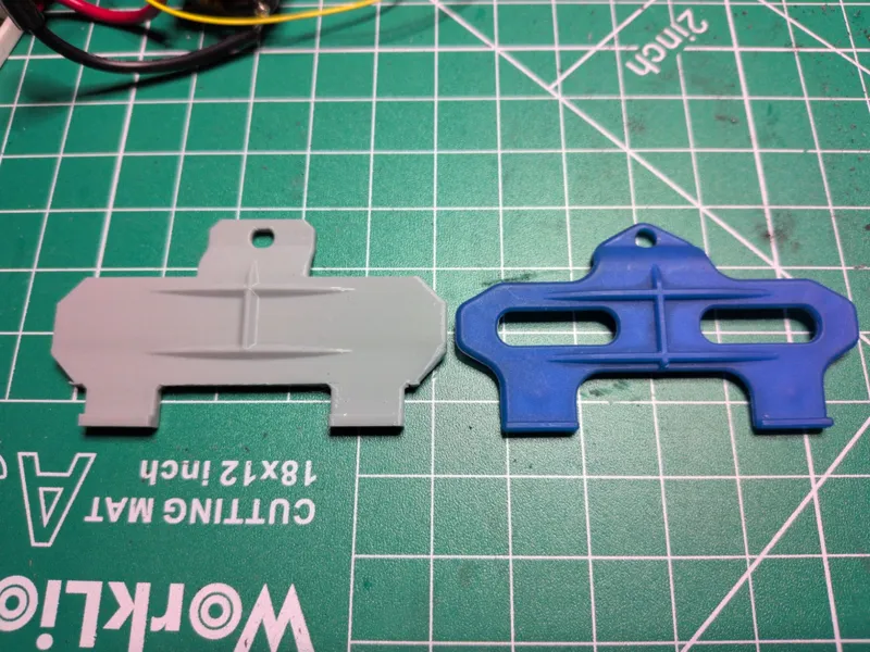 Battery holder 7623