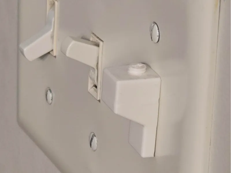 Light Switch Lock / Cover - Mark II (Version 2)