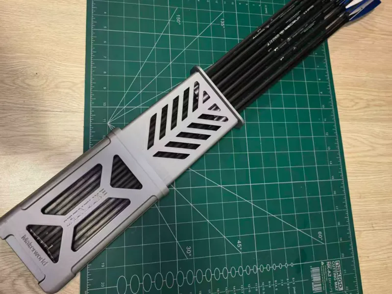 Telescopic Tactical Archery Quiver 