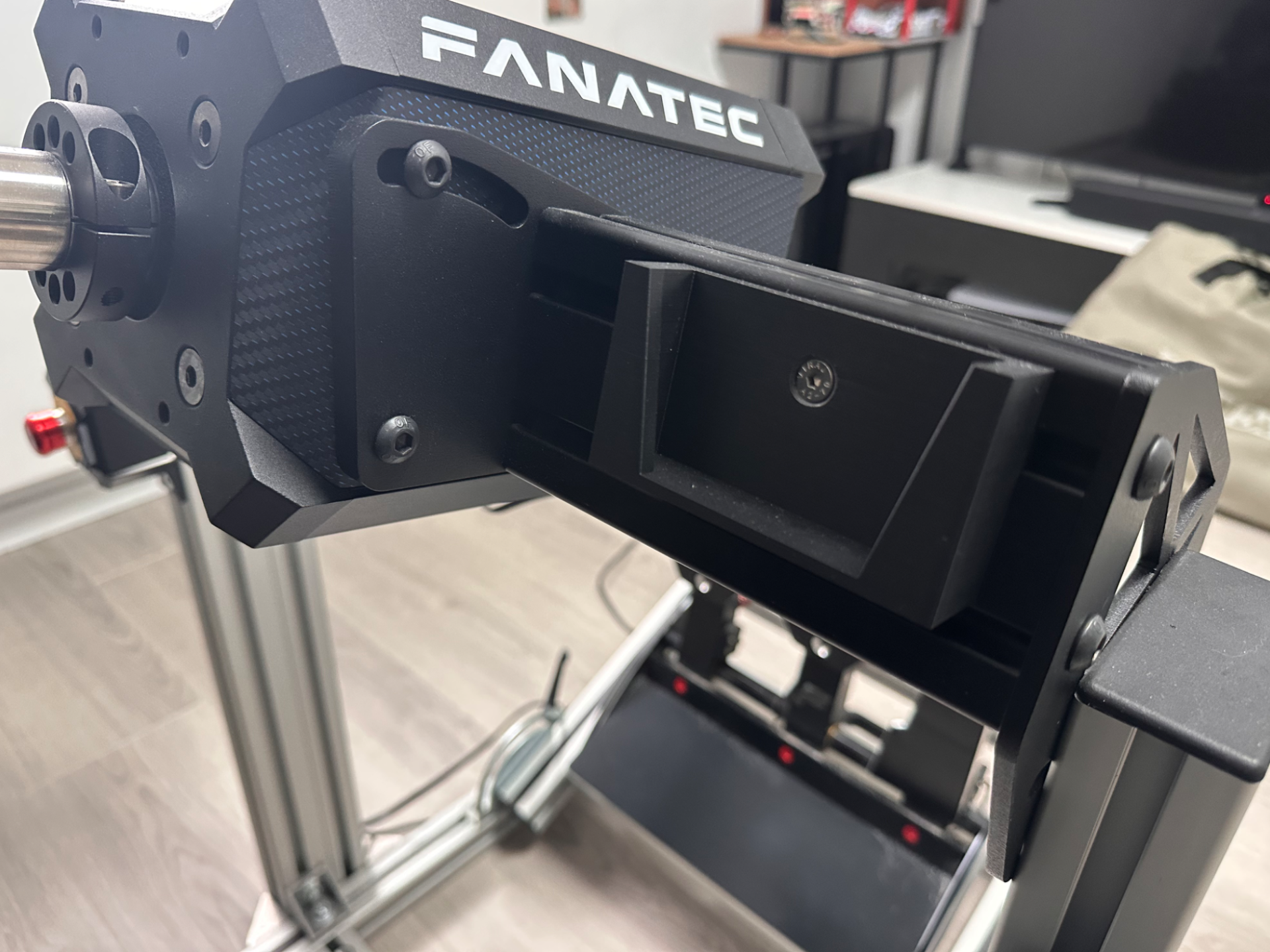 Handyhalterung für Simrig,iPhone 14 Pro mit Hülle