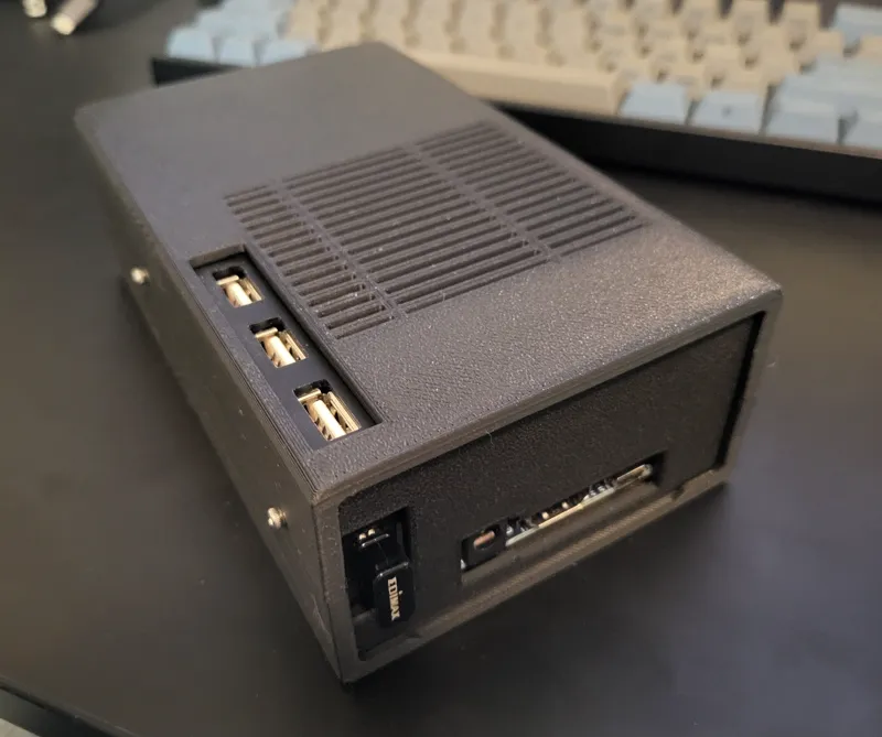 MiSTer FPGA case with low cost USB hub integration