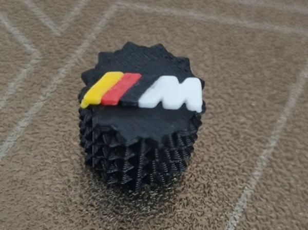 https://makerworld.bblmw.com/makerworld/model/USdaca871453332c/design/2025-04-18_6fbf1c29718228.jpg