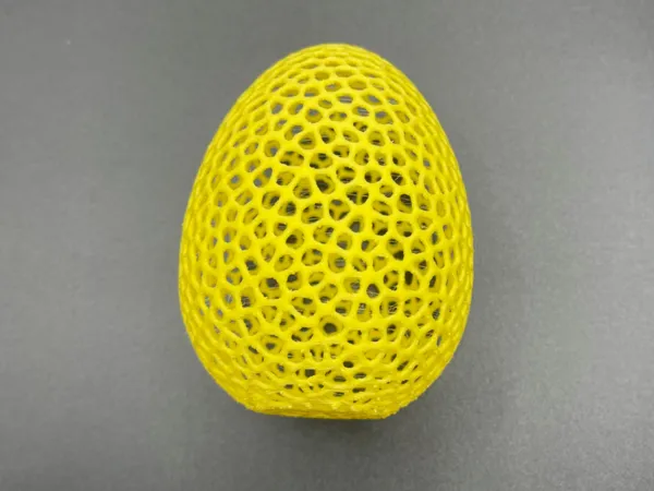 Œuf de Pâques Voronoi