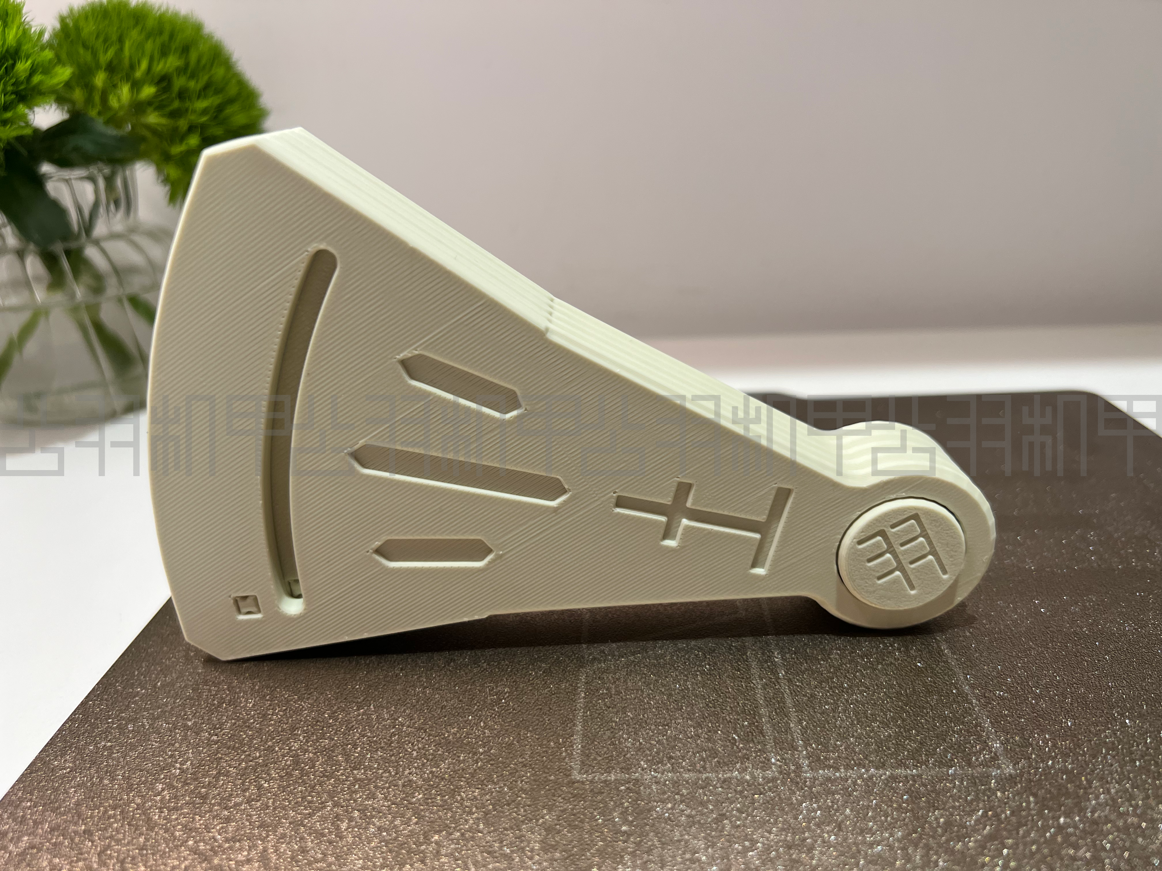 Miniatura 1 do modelo 3D 诸葛孔明五行令牌千机扇