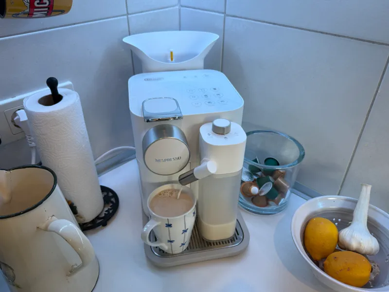 DeLonghi Nespresso Gran Latissima Trichter