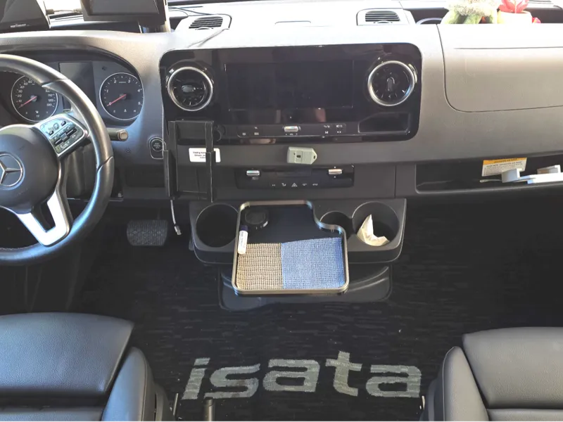 Snack tray for Mercedes Sprinter 3500