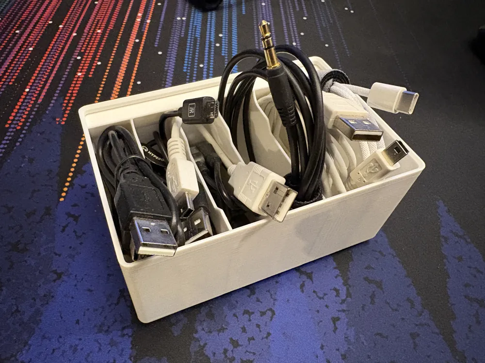 Gridfinity Cable Organisers - Two Sizes by niydarx MakerWorld: Download ...