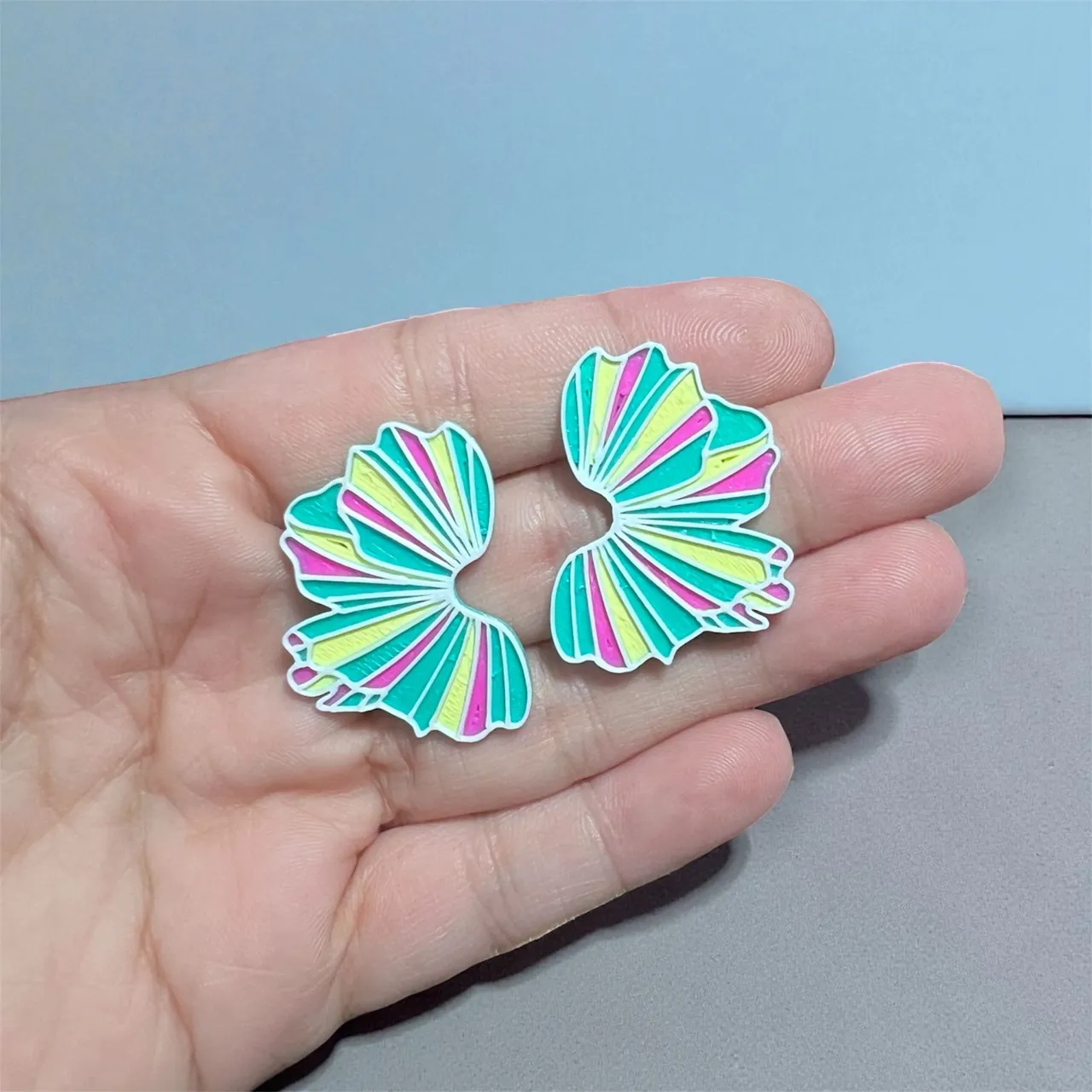 Pendientes media flor colorines view 2