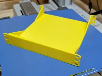 Lab Rax Mini Tray With End Plate