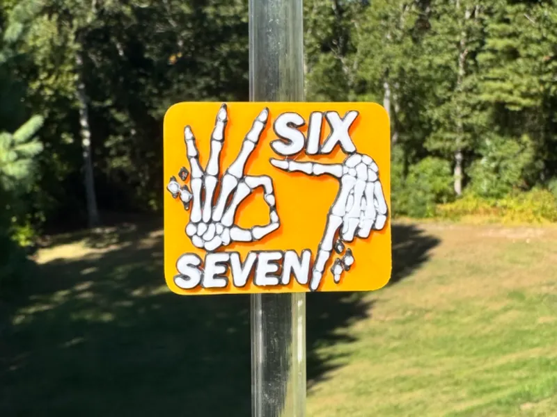 Six Seven Straw Topper 67