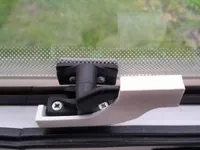 Verrou de fenêtre pour caravane — photo 1