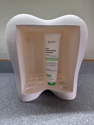 Boka Toothpaste Display