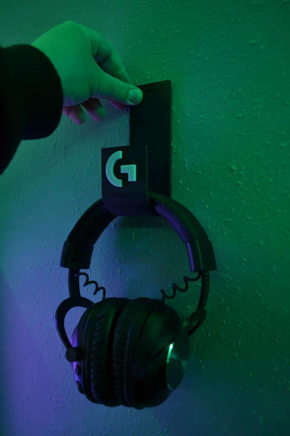 Headset Wall Mount "Logitech G" - Free 3D Print Model - MakerWorld