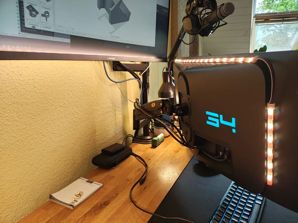 Alienware clickin LED light strip holder by PropagandaPanda MakerWorld ...