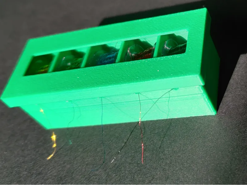Box für Kupferlackdraht