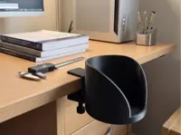 Cup Holder in Einzelteilen 