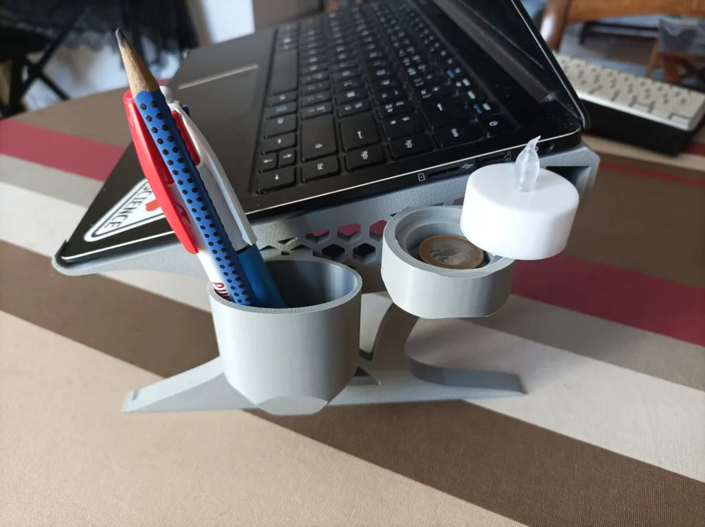 Customizable and multifunctional PC support by The_D3sign3r - MakerWorld