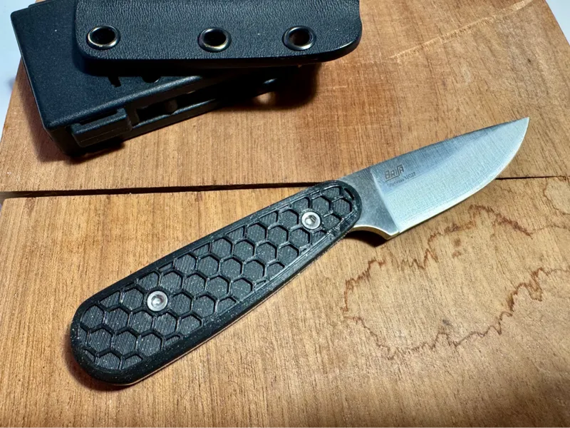 Knifehandle Brisa Necker 70 Neckknife