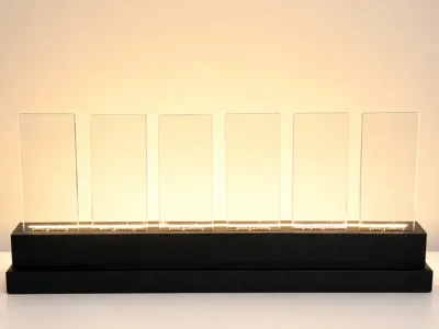 Illuminated Slide Holder