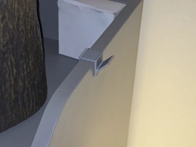 Ikea simple hanger (16 mm wide)