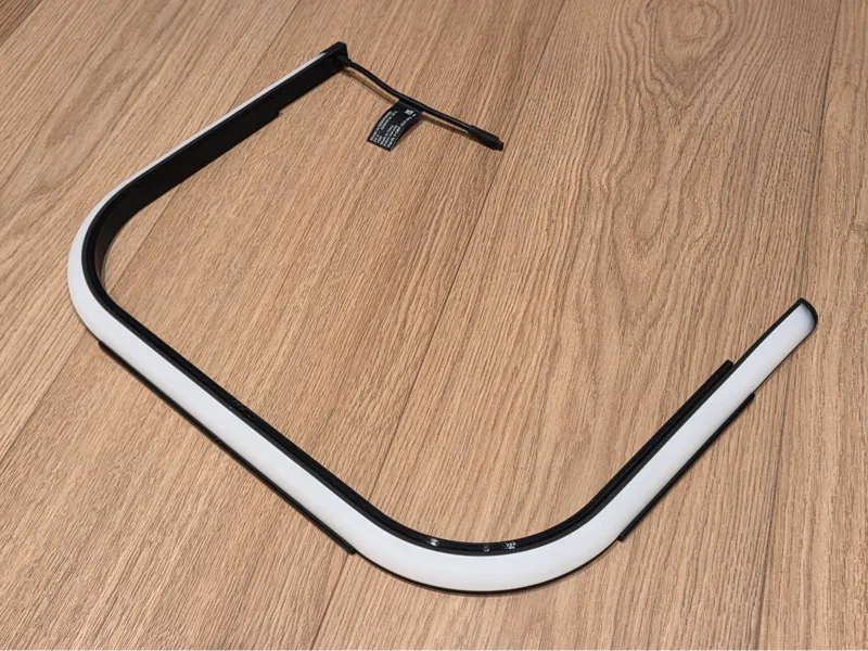 Hue Play Gradient Lightstrip channel (24-27")