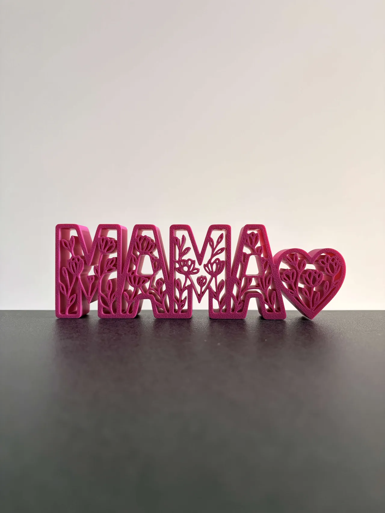Mother’s Day MAMA Display – Floral Heart view 2