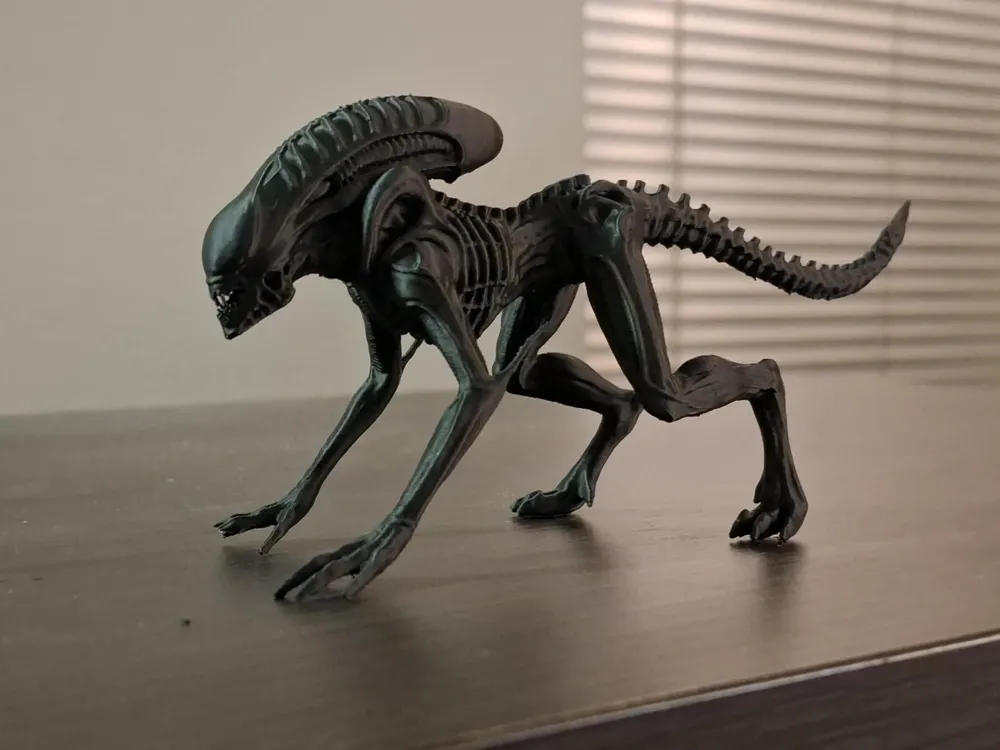 Aliens Xenomorph - Free 3D Print Model - MakerWorld