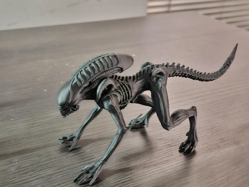 Aliens Xenomorph - Free 3D Print Model - MakerWorld