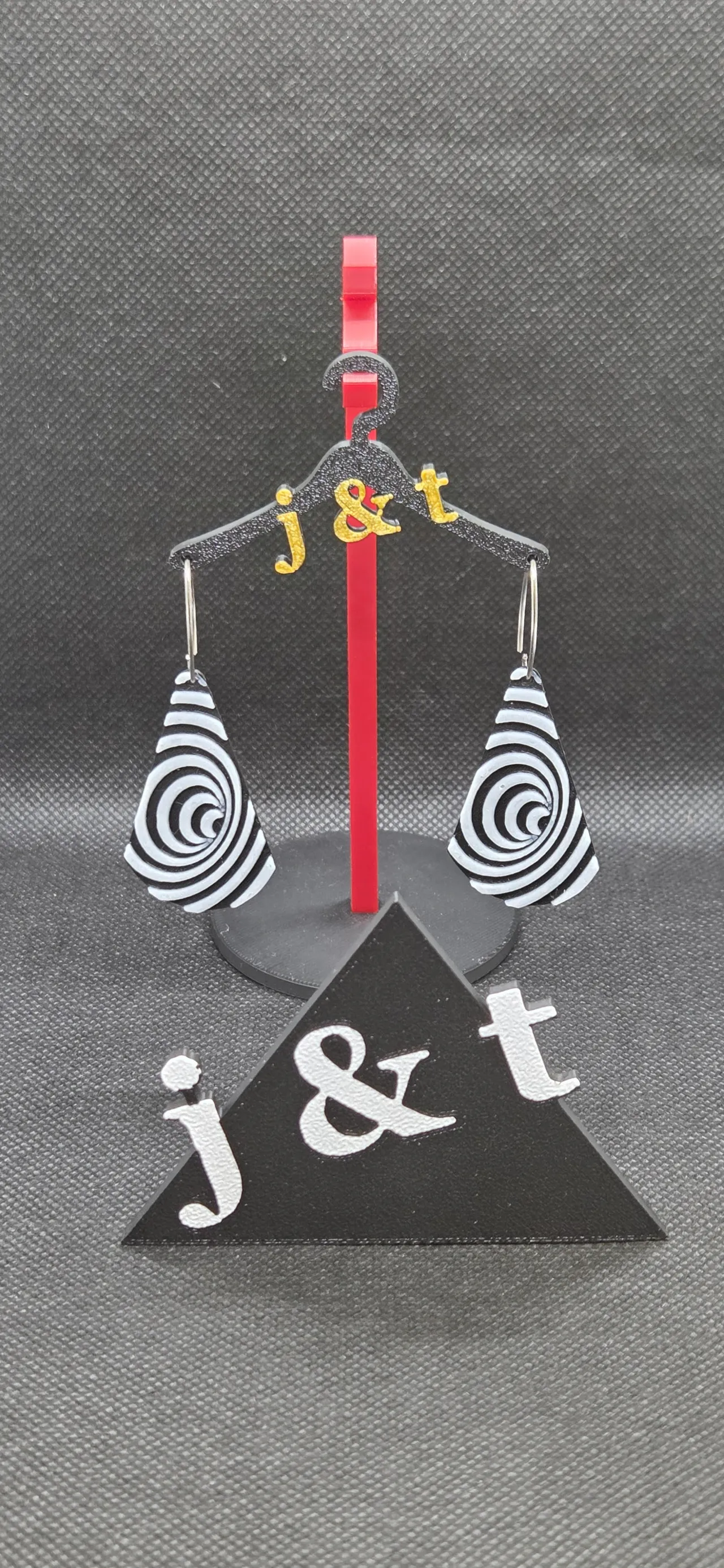 Hueforge illusion teardrop earring view 2