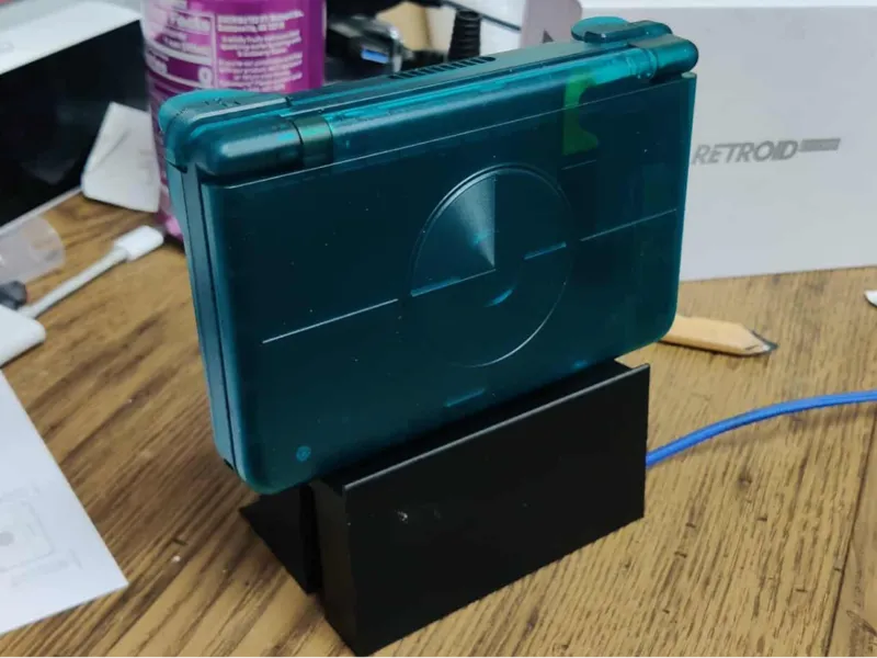 Retroid Pocket Flip 2 Dock