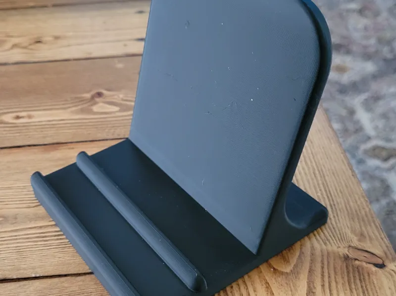 Phone holder for wallet case phones