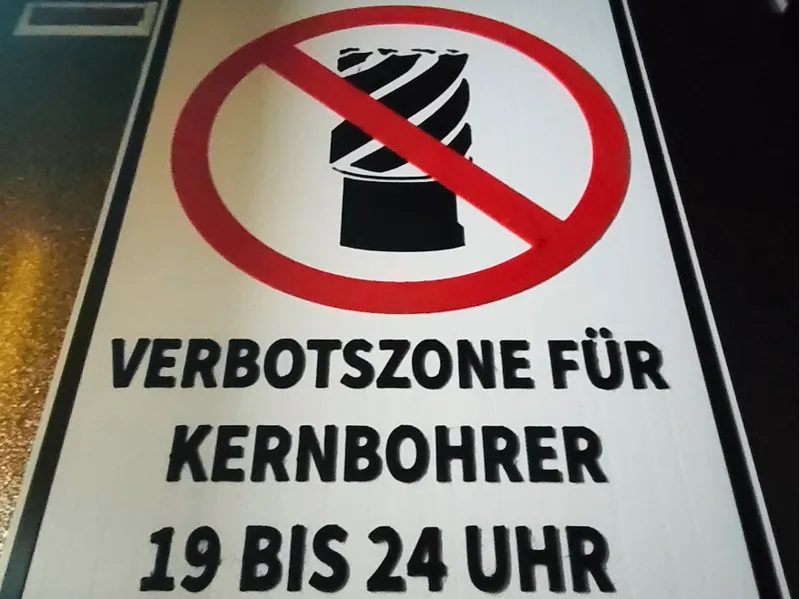 Kernbohrer Verbotzone Schild