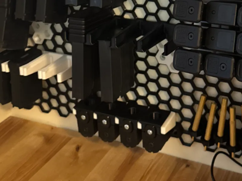 Ruger Magazine Hanger - Requires Handle