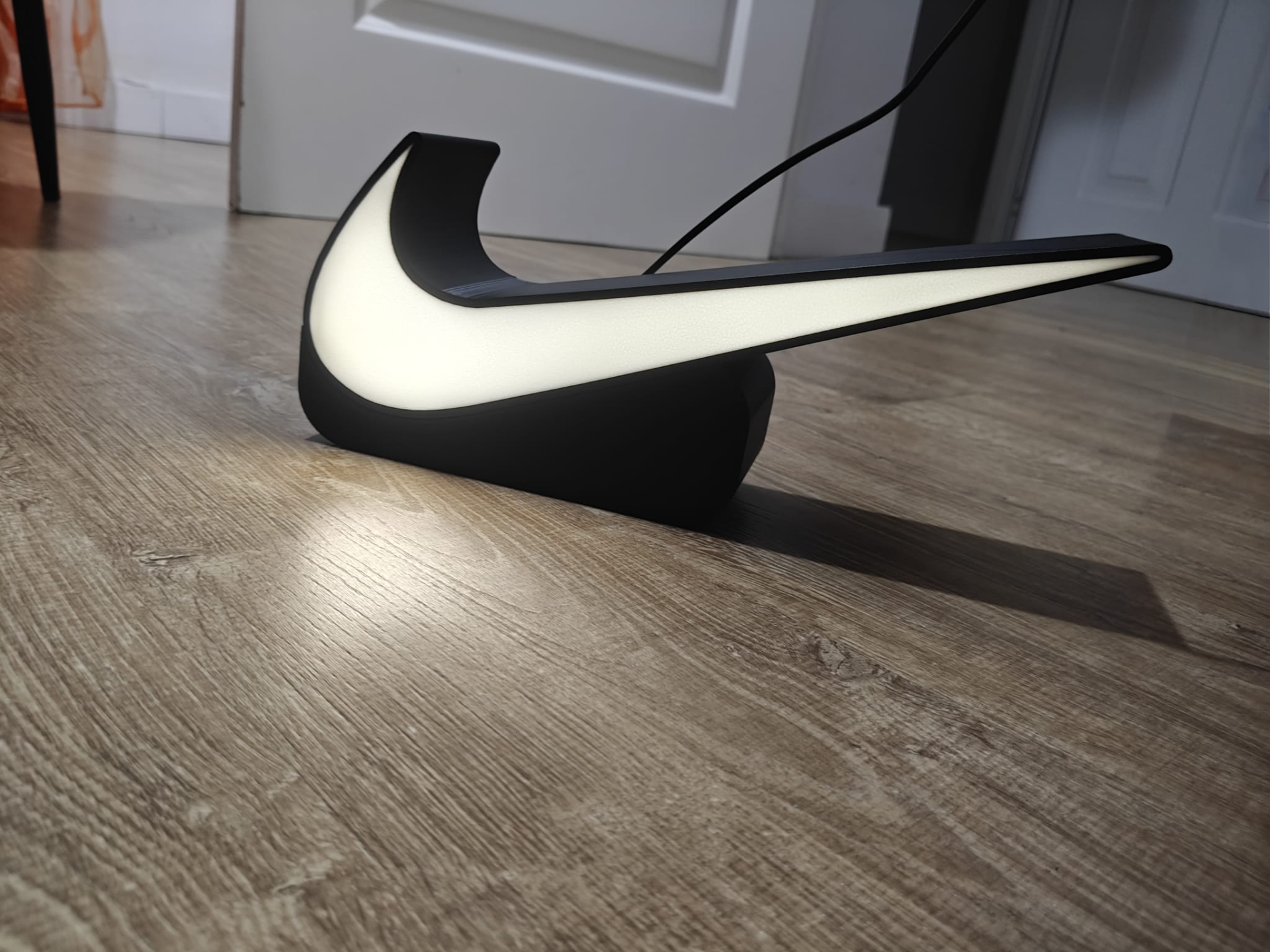 CAJA DE LUZ NIKE