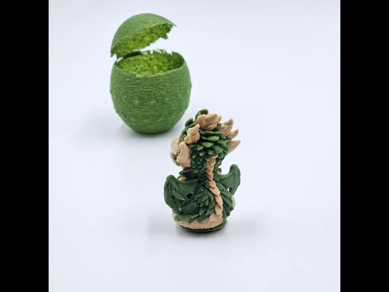Dragon - Egg - Grovey view 2
