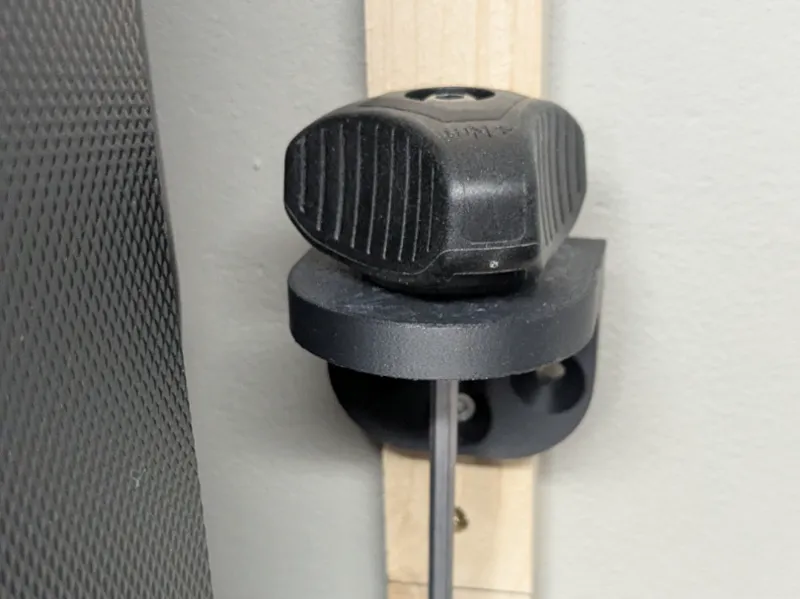 Wall mount for Thule torque wrench