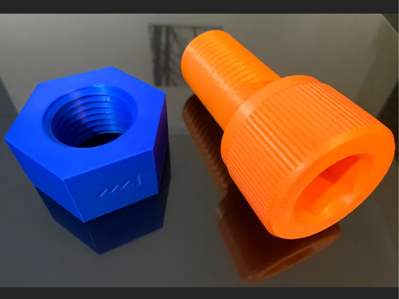 STL Hardware Parts - M42 Nut & Bolt 